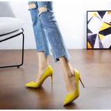 Pointed High Heels With Rivets