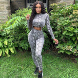 crop top + trousers suit