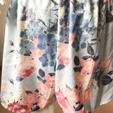 V-neck printed sling shorts