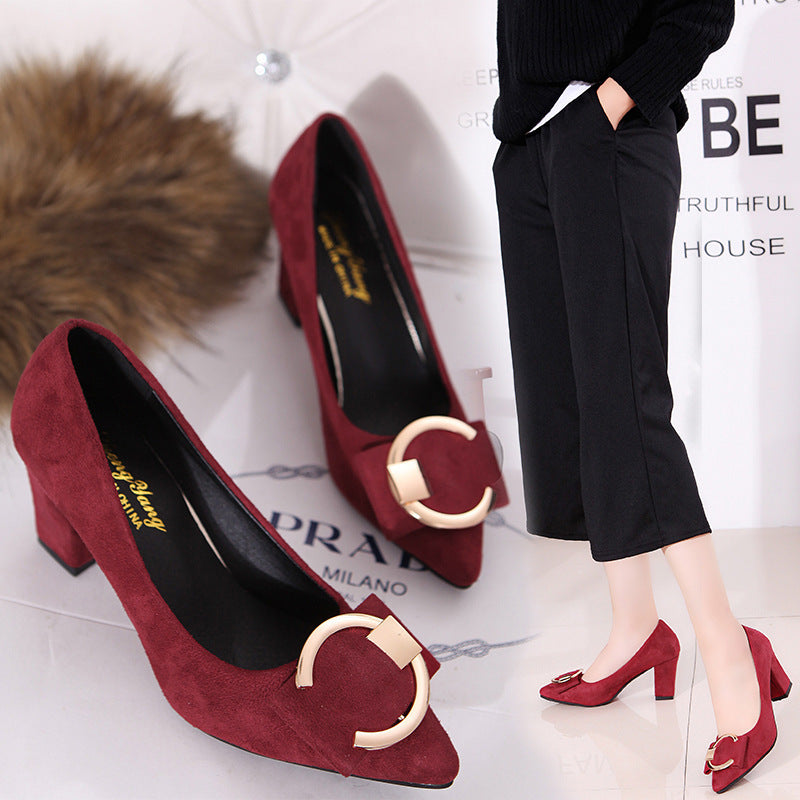9 to 5 Low Heeled Pump