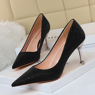 Shallow pointed toe sparkling high heels